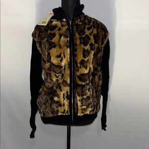 NWT- Leopard Print Faux Fur SweaterJacket
